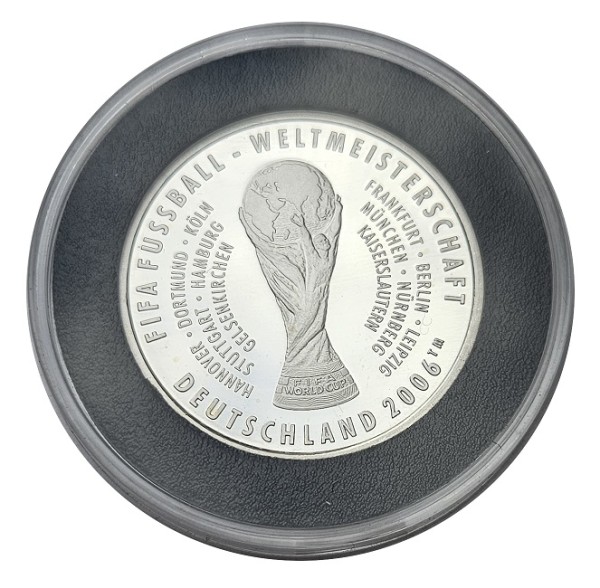 Silbermedaille - Gedenkprägung FIFA WM-Pokal 2006 - 925/1000 Silber mit Zertifikat